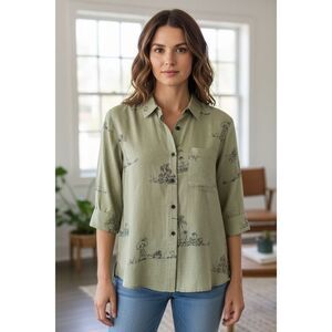 Chico's Sage Green Linen Monkey Print Button-Up Shirt Size 0 (4) Slit 3/4-Sleeve